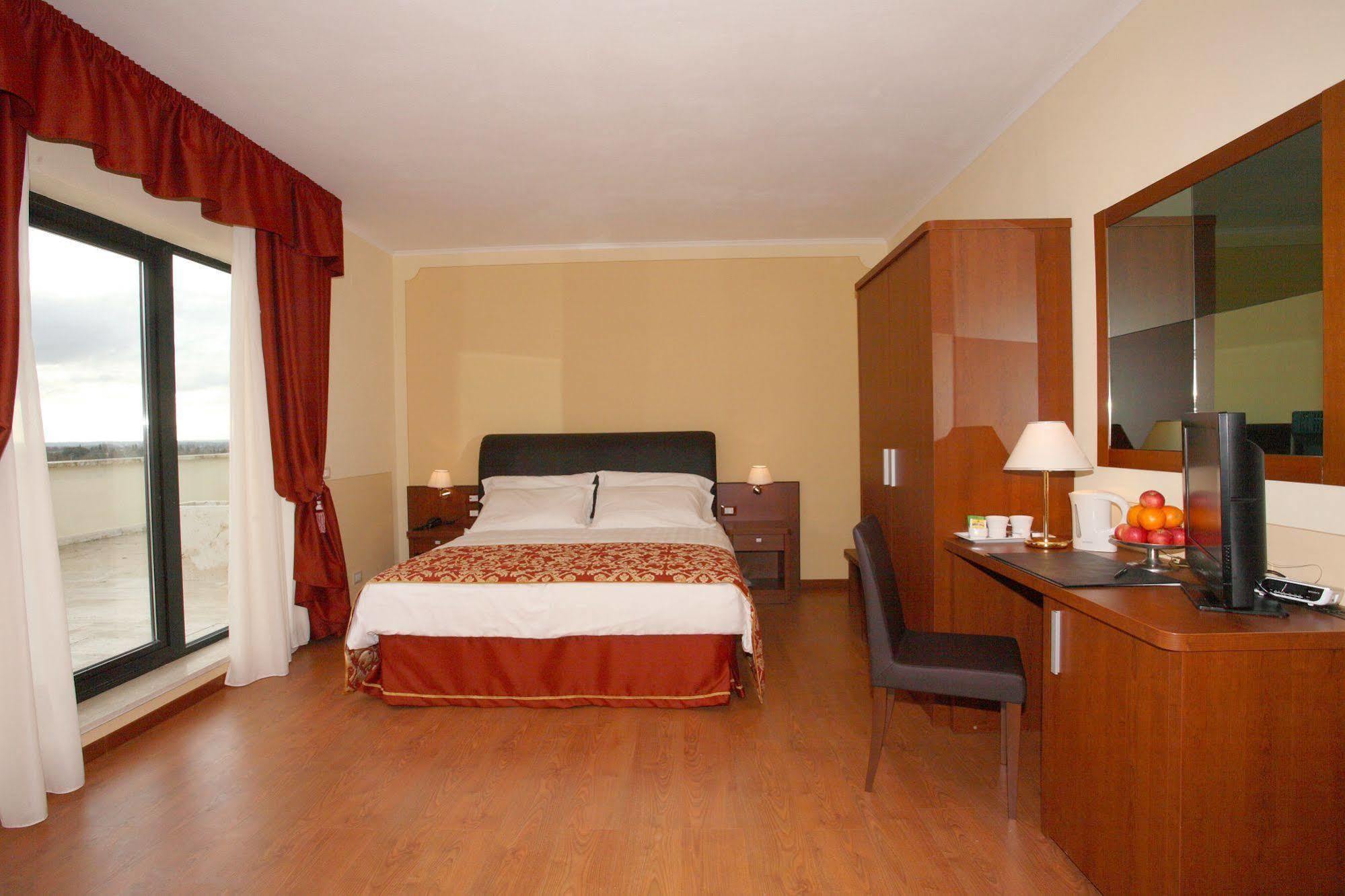 Galileo Palace Hotel Arezzo Exterior photo