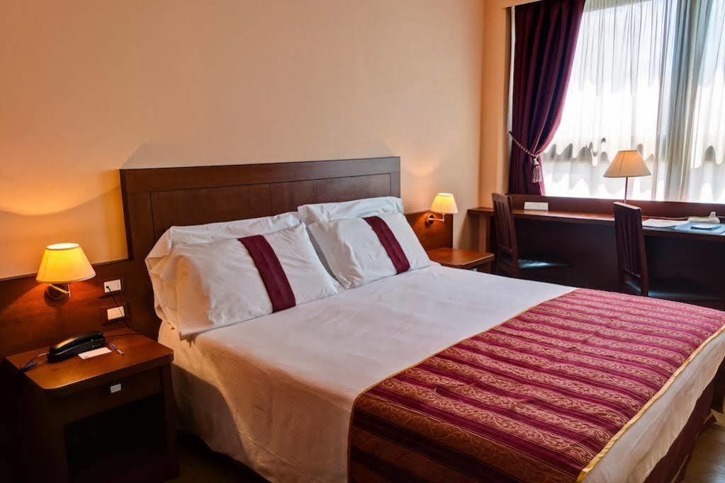 Galileo Palace Hotel Arezzo Room photo